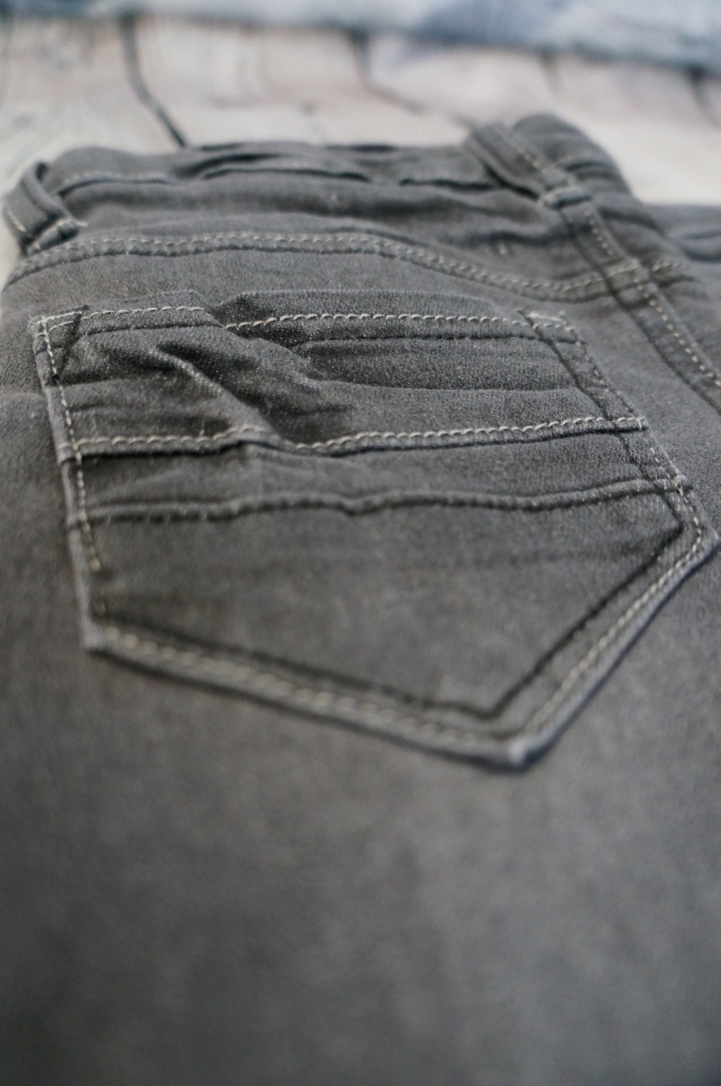 Mark Jeans