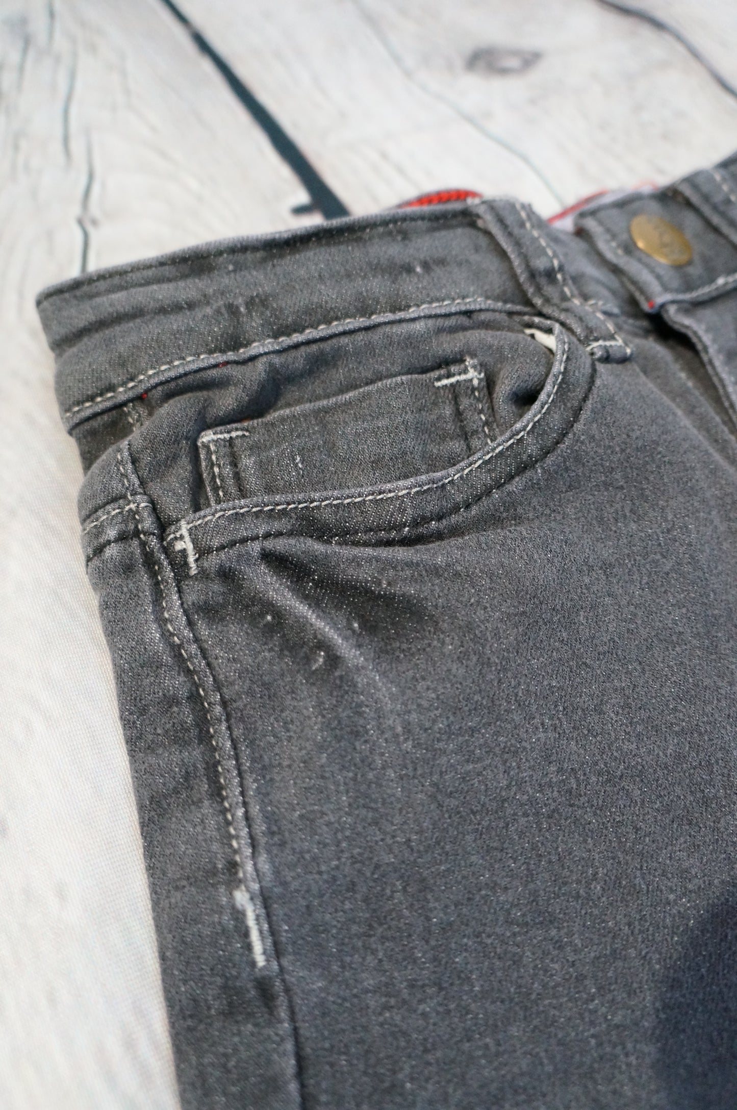 Mark Jeans
